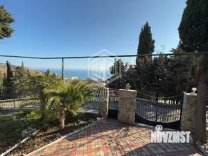 Дом 600м², 4-этажный, участок 5 сот.