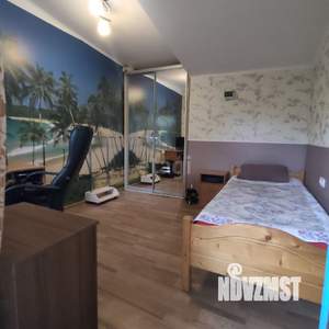 Дом 192м², 3-этажный, участок 4 сот.