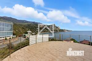 Дом 502м², 4-этажный, участок 6 сот.