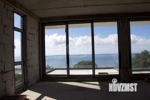 Дом 191м², 2-этажный, участок 4 сот.