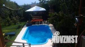 Дом 520м², 3-этажный, участок 8 сот.