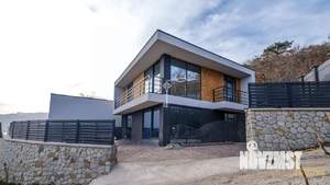 Дом 167м², 2-этажный, участок 4 сот.