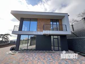 Дом 168м², 2-этажный, участок 4 сот.