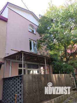 Дом 92м², 2-этажный, участок 3 сот.