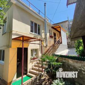 Дом 128м², 2-этажный, участок 4 сот.