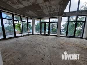 Дом 298м², 2-этажный, участок 5 сот.