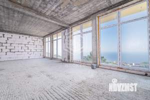 Дом 295м², 3-этажный, участок 12 сот.