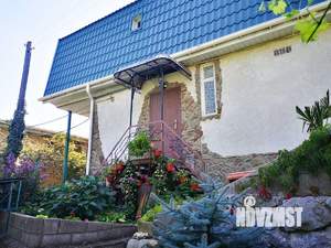 Дом 92м², 2-этажный, участок 3 сот.