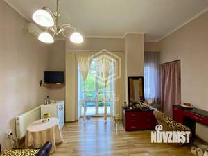 Дом 590м², 3-этажный, участок 9 сот.