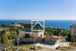 Дом 430м², 2-этажный, участок 8 сот.