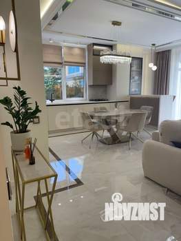 Дом 120м², 2-этажный, участок 4 сот.