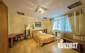 Дом 184м², 2-этажный, участок 7 сот.