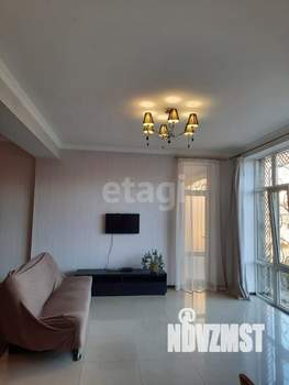 Дом 520м², 3-этажный, участок 8 сот.