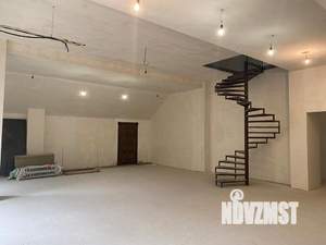 Дача 916м², 4-этажный, участок 40 сот.