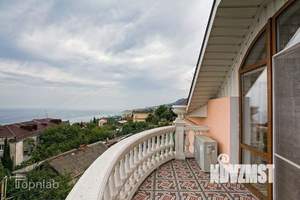 Дом 267м², 3-этажный, участок 7 сот.