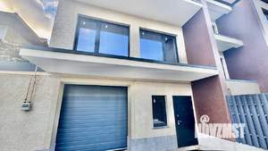 Таунхаус 337м², 4-этажный, участок 2 сот.