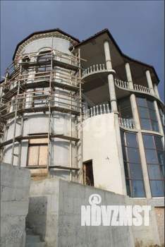 Дом 870м², 3-этажный, участок 20 сот.