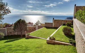 Дом 3271м², 4-этажный, участок 65 сот.