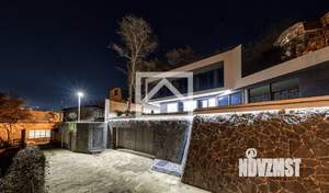 Дом 300м², 2-этажный, участок 6 сот.