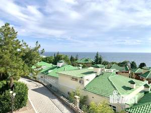 Таунхаус 147м², 2-этажный, участок 1 сот.