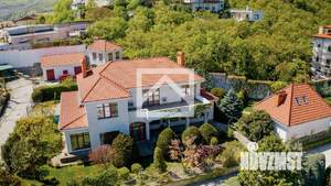 Дом 463м², 2-этажный, участок 21 сот.