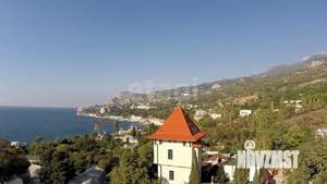 Дом 198м², 5-этажный, участок 3 сот.