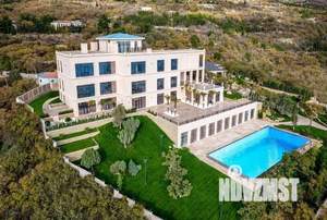 Дом 3271м², 4-этажный, участок 65 сот.