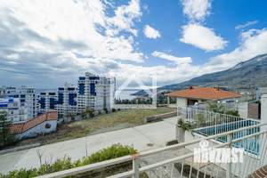 Коттедж 286м², 2-этажный, участок 3 сот.