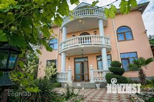 Дом 267м², 3-этажный, участок 7 сот.