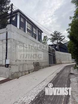 Дом 460м², 4-этажный, участок 10 сот.