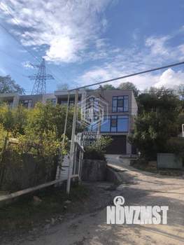 Таунхаус 149м², 3-этажный, участок 1 сот.