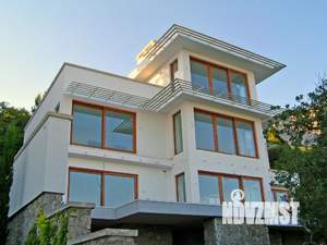 Дом 475м², 3-этажный, участок 6 сот.