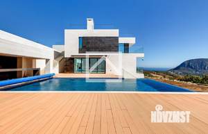 Дом 570м², 2-этажный, участок 20 сот.