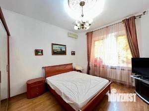 Дом 400м², 2-этажный, участок 20 сот.