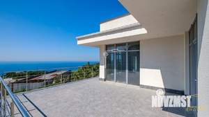 Дом 425м², 3-этажный, участок 10 сот.