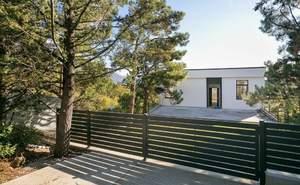 Дом 235м², 3-этажный, участок 5 сот.