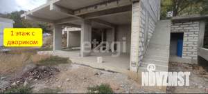 Дом 220м², 3-этажный, участок 4 сот.