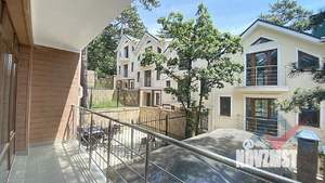 Таунхаус 200м², 3-этажный, участок 2 сот.