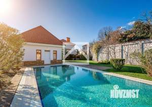 Дом 463м², 2-этажный, участок 21 сот.