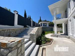 Дом 239м², 2-этажный, участок 7 сот.