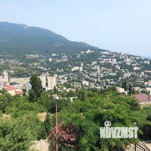 Таунхаус 240м², 3-этажный, участок 3 сот.