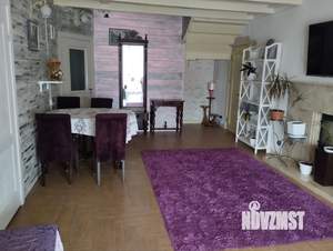 Дом 600м², 3-этажный, участок 1 сот.