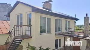 Дом 325м², 3-этажный, участок 15 сот.