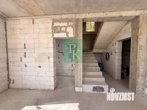 Дом 200м², 2-этажный, участок 6 сот.