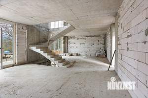 Дом 329м², 4-этажный, участок 5 сот.