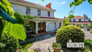 Дом 327м², 2-этажный, участок 21 сот.