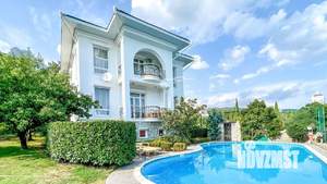 Дом 275м², 4-этажный, участок 27 сот.