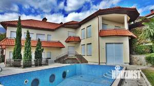 Дом 510м², 2-этажный, участок 11 сот.