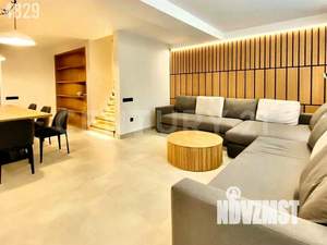 Дом 200м², 3-этажный, участок 1 сот.