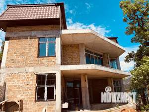 Дом 581м², 4-этажный, участок 5 сот.